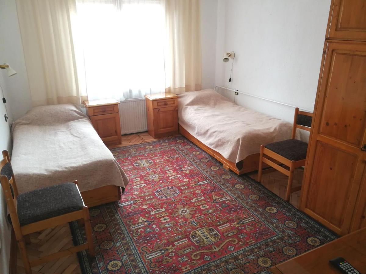 Guest Rooms Metaksinovi 체페레리 외부 사진